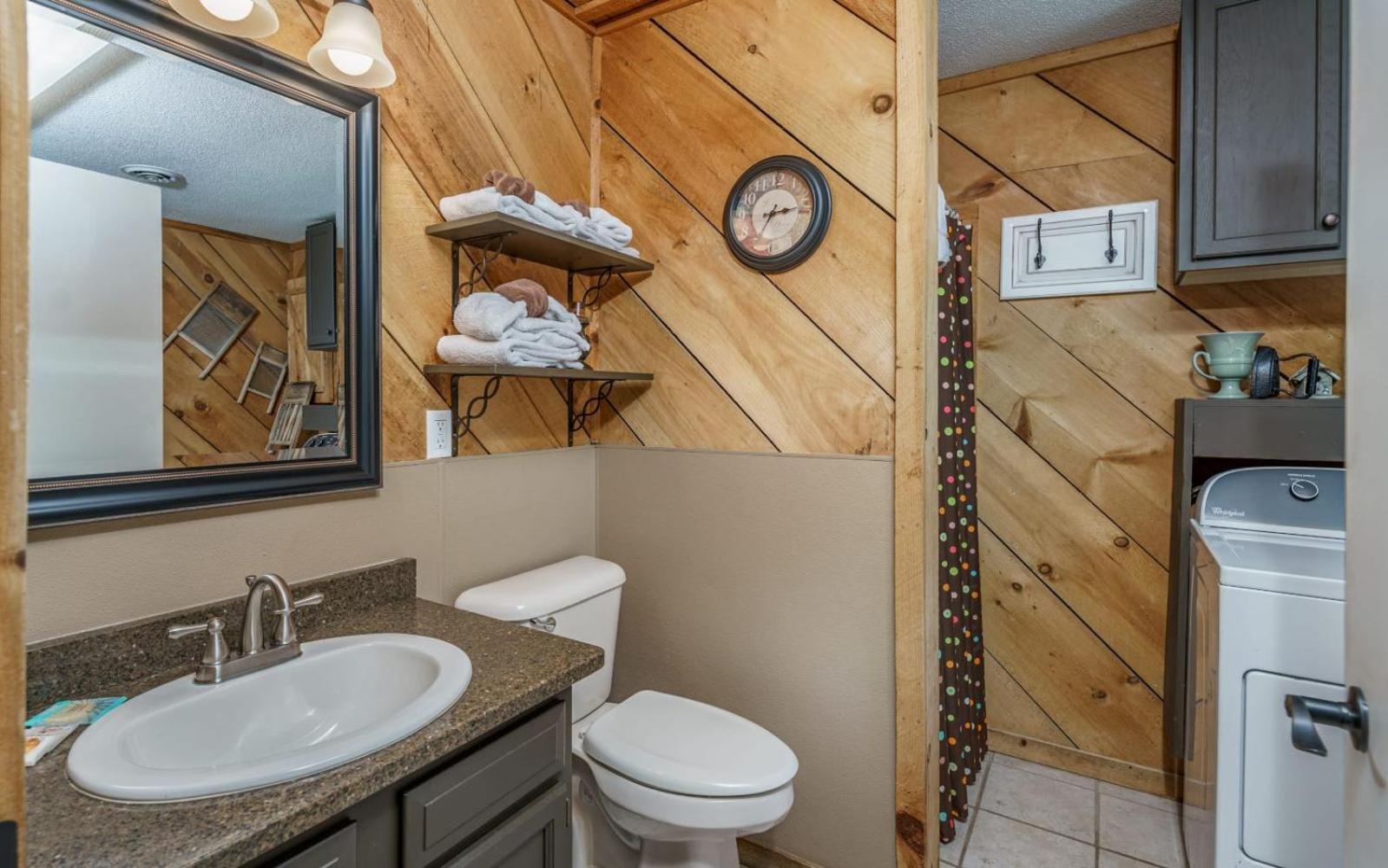 Wooded Bliss Hot Tub Single Level Cabin With No Steps Rocking Chairs And Wooded Views Піджен-Фордж Екстер'єр фото